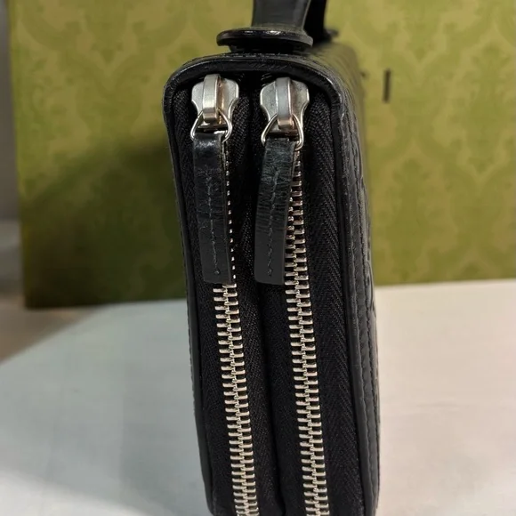 Beautiful Gucci Travel Organizer Wallet Black Guccissima - Picture 3 of 13